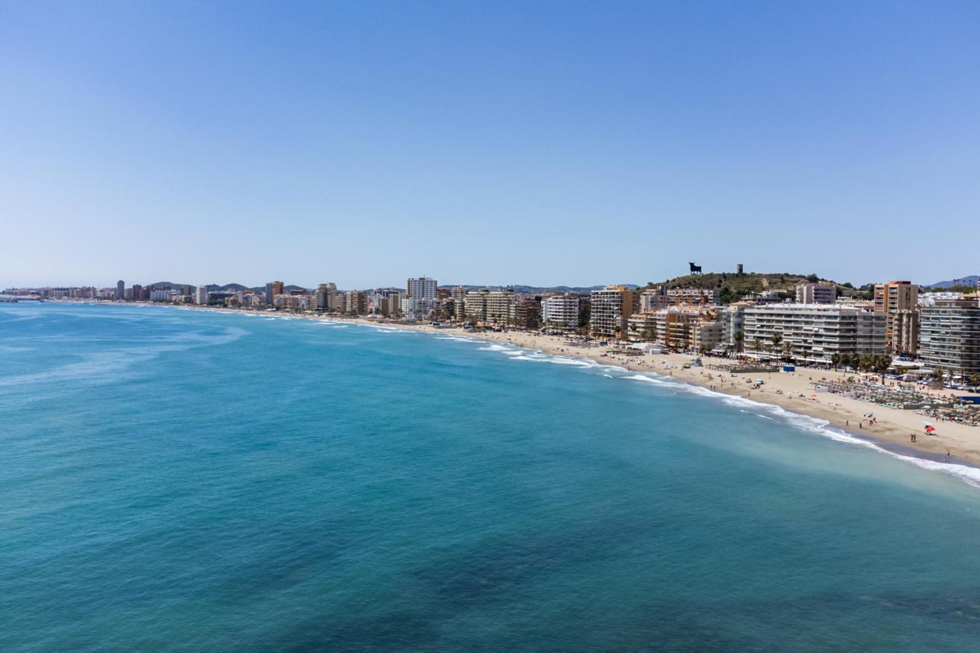 Buenavista Lifestyle By Sur Suites Фуэнхирола Экстерьер фото