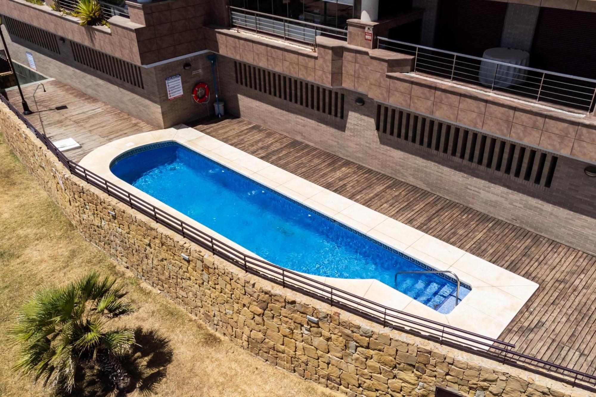 Buenavista Lifestyle By Sur Suites Фуэнхирола Экстерьер фото