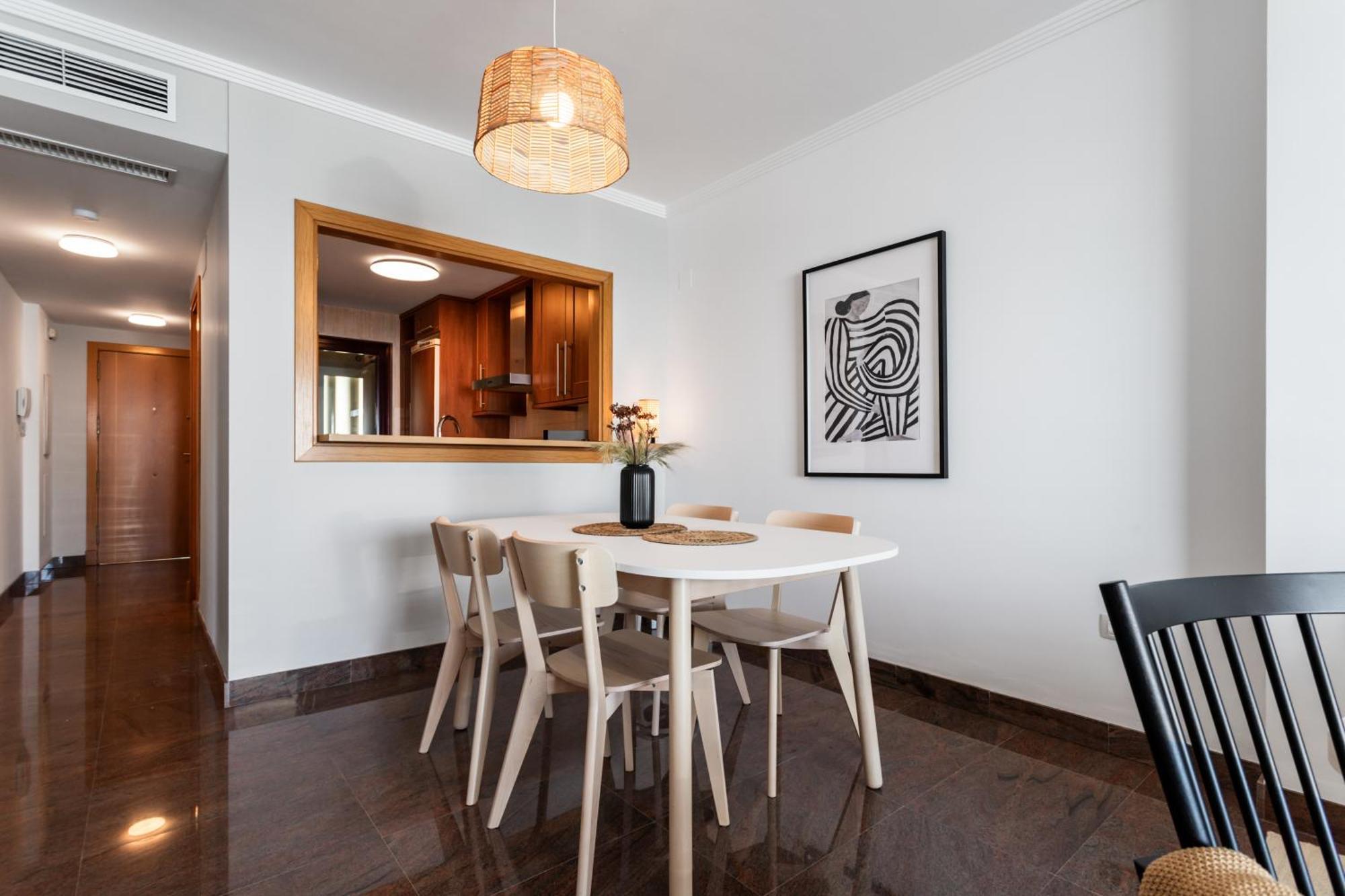 Buenavista Lifestyle By Sur Suites Фуэнхирола Экстерьер фото