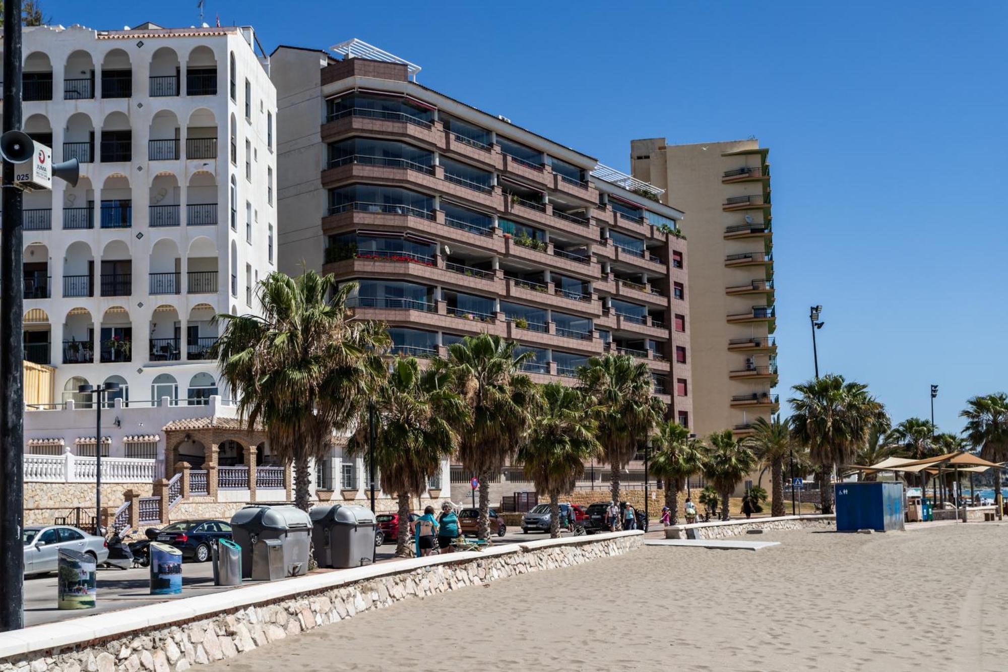 Buenavista Lifestyle By Sur Suites Фуэнхирола Экстерьер фото